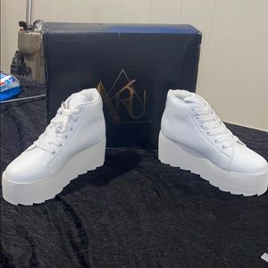 YRU White platform sneakers
